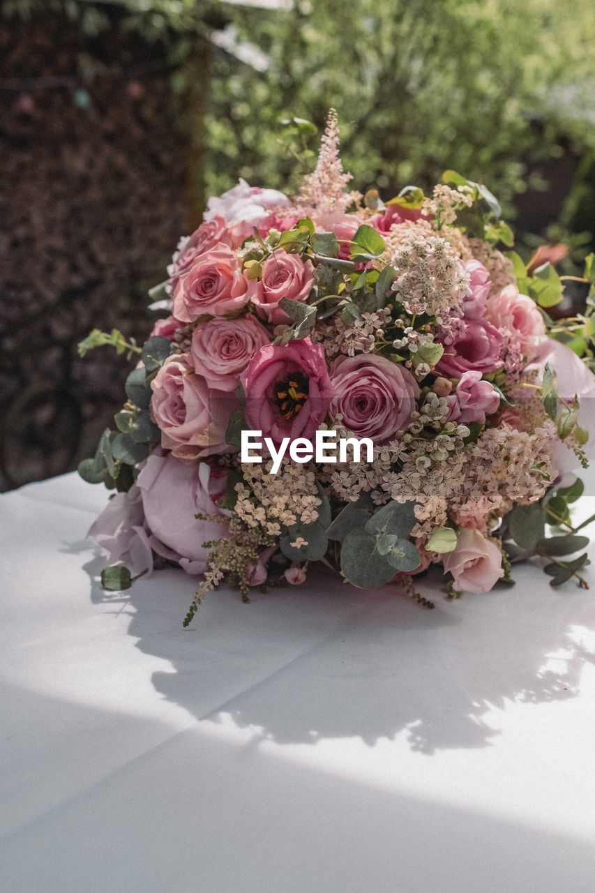 Close-up of rose bouquet