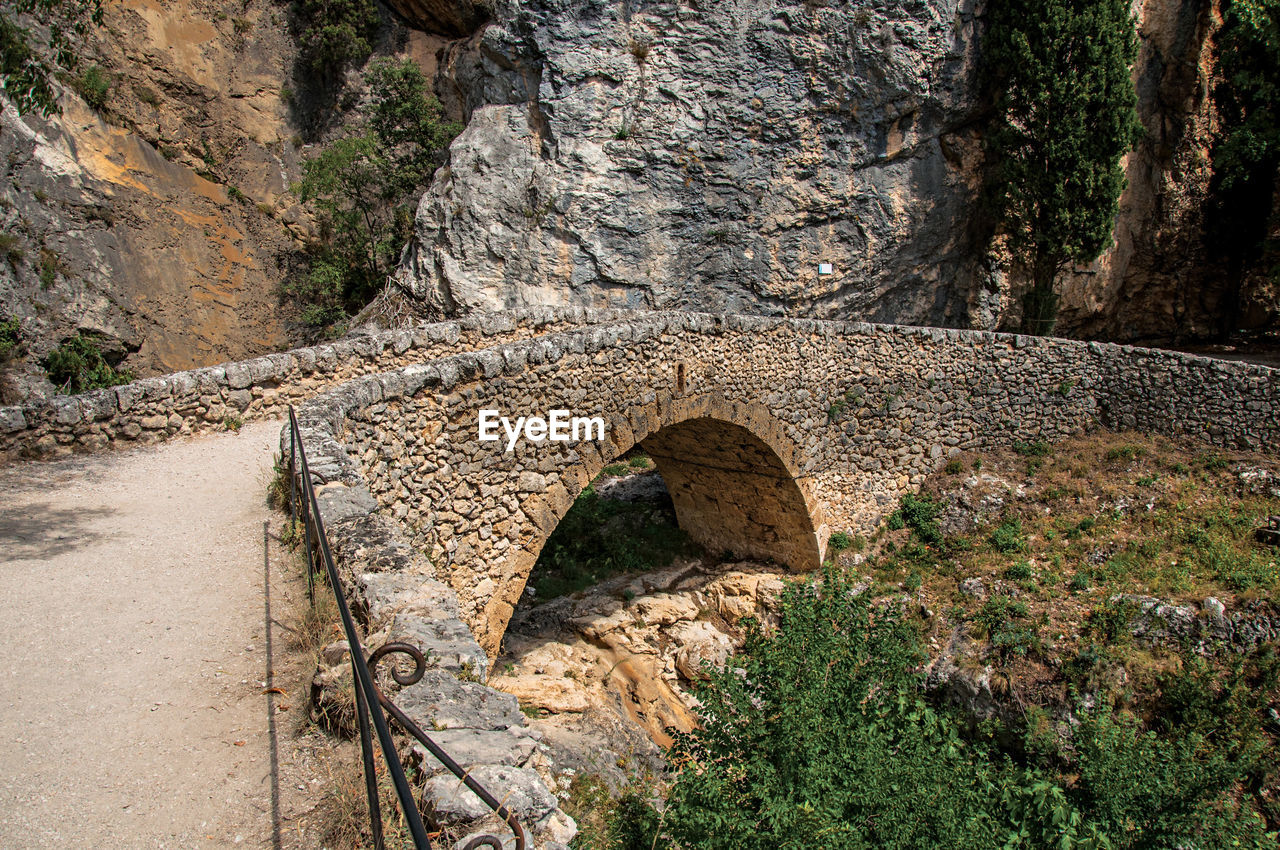 Close-up of bridge and path near the moustiers-sainte-marie village, in the french provence.