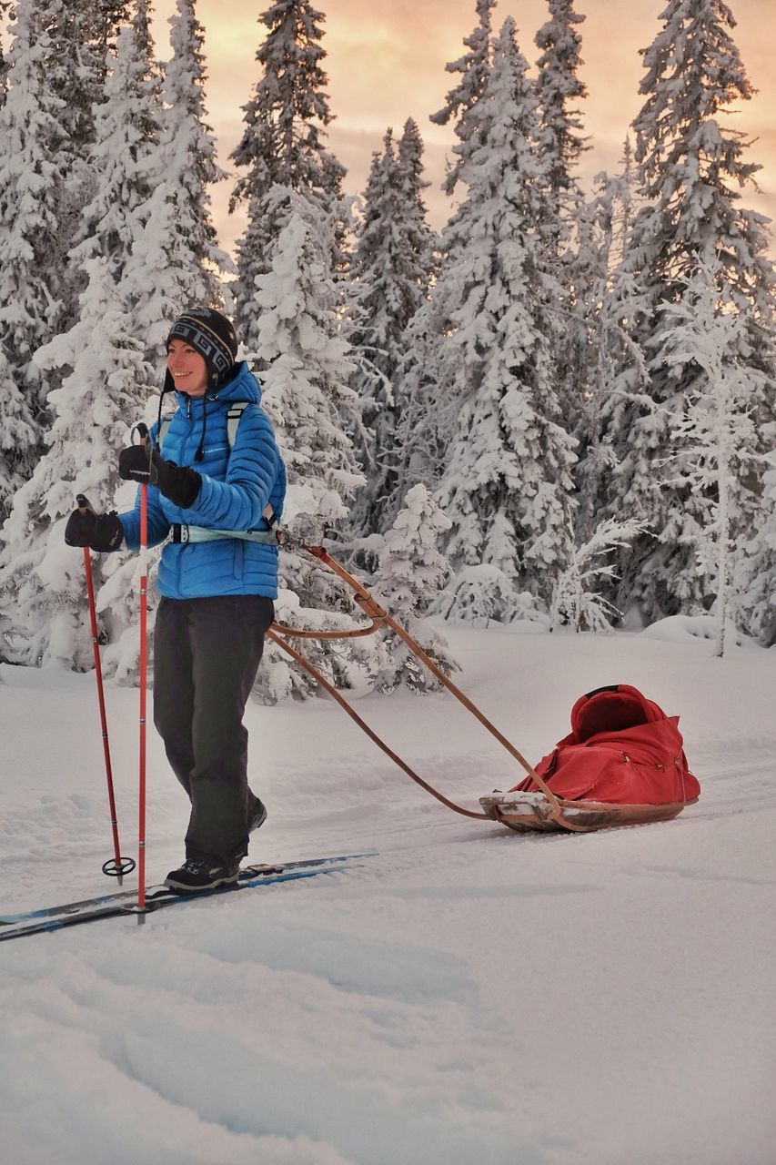 TWO PEOPLE IN SNOW