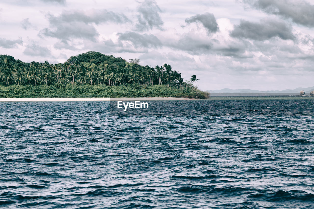 VIEW OF SEA AGAINST SKY