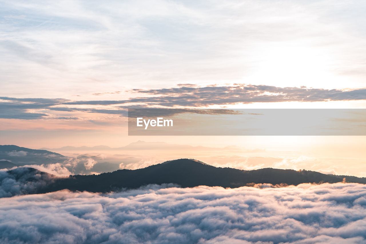 Scenic view of cloudscape against sky during sunset