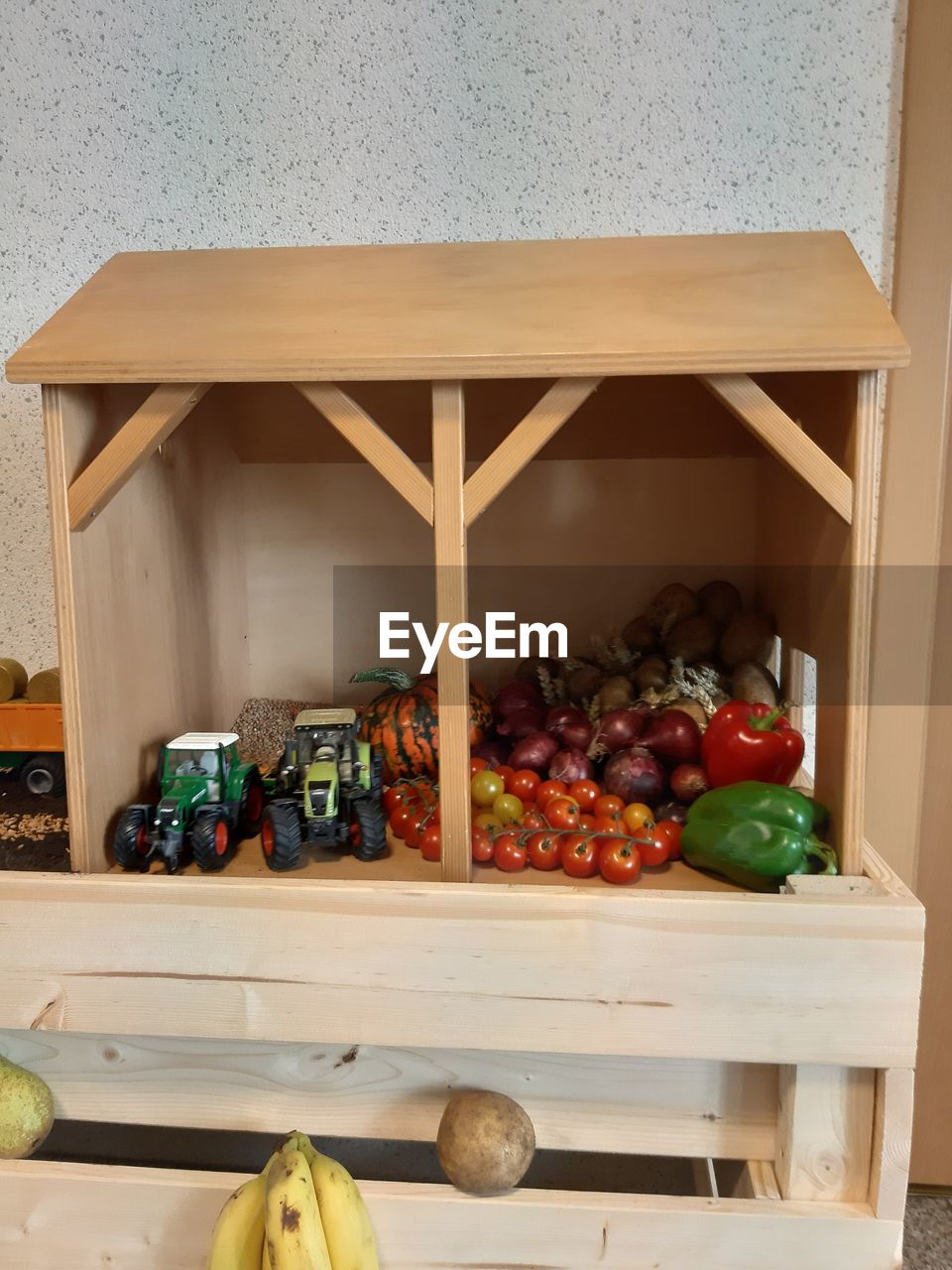 FRUITS IN BOX ON TABLE