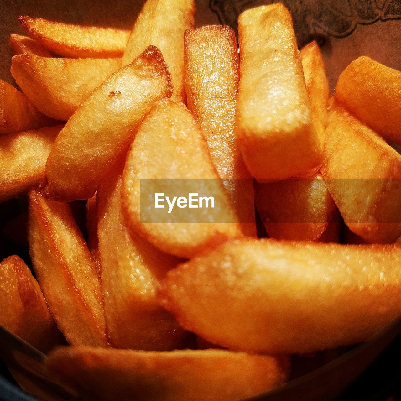 CLOSE-UP OF SERVED FOOD