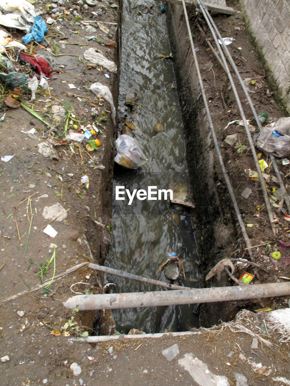 HIGH ANGLE VIEW OF DAMAGED MESSY