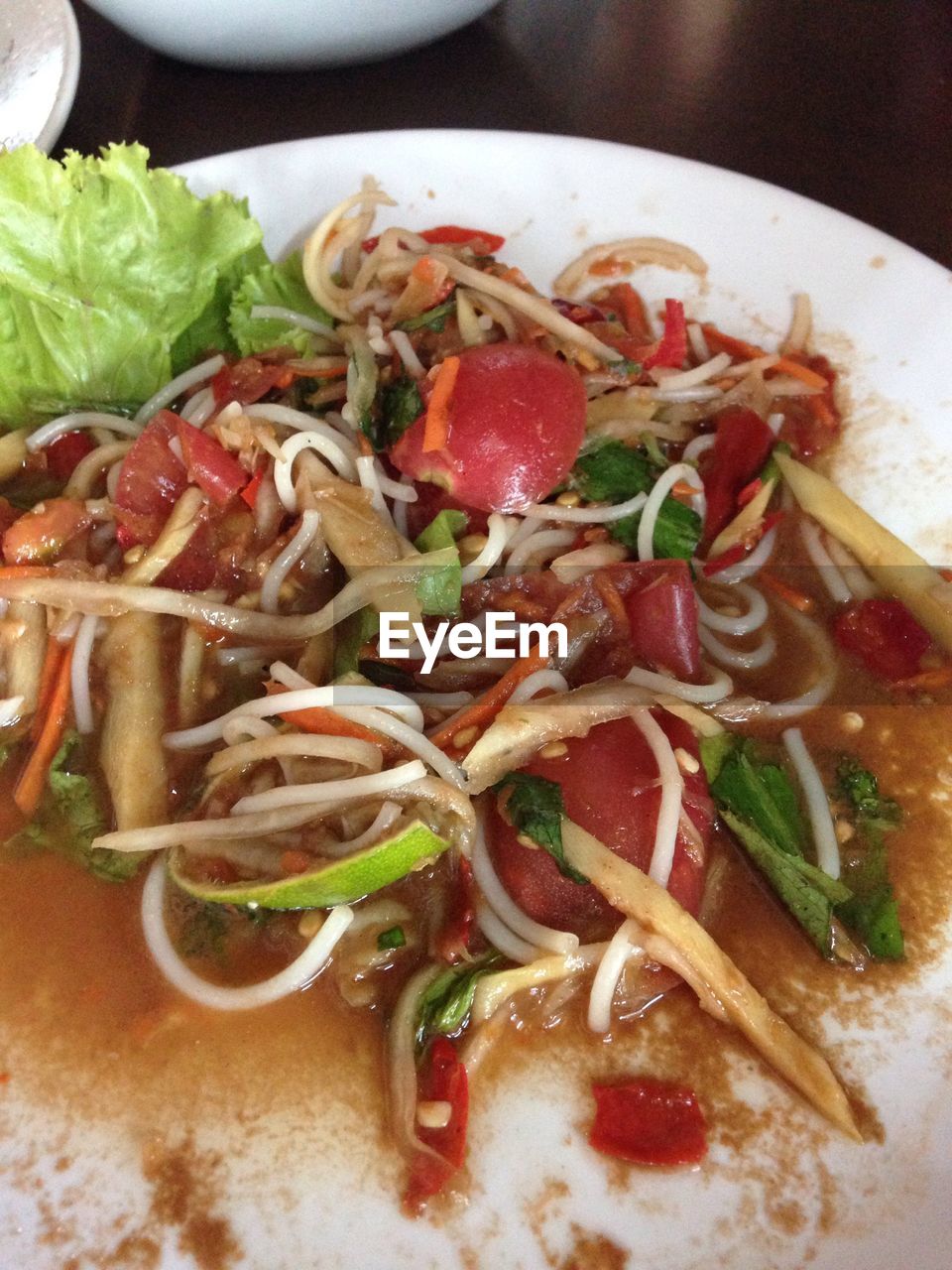 CLOSE-UP OF MEAL SERVED IN TRAY