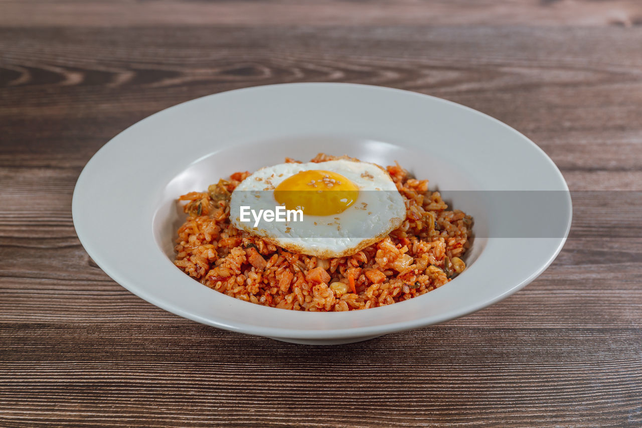 HIGH ANGLE VIEW OF FRESH BREAKFAST SERVED ON TABLE