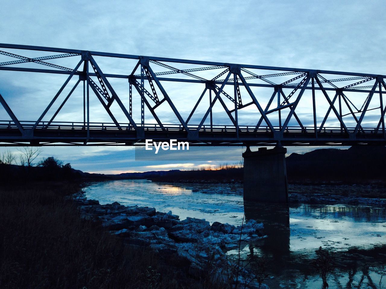 SUSPENSION BRIDGE OVER RIVER