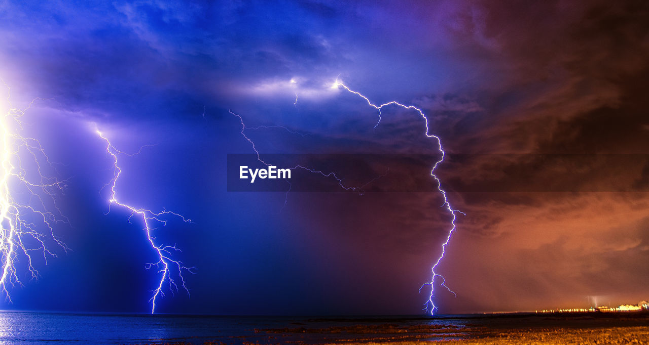 LIGHTNING IN SKY