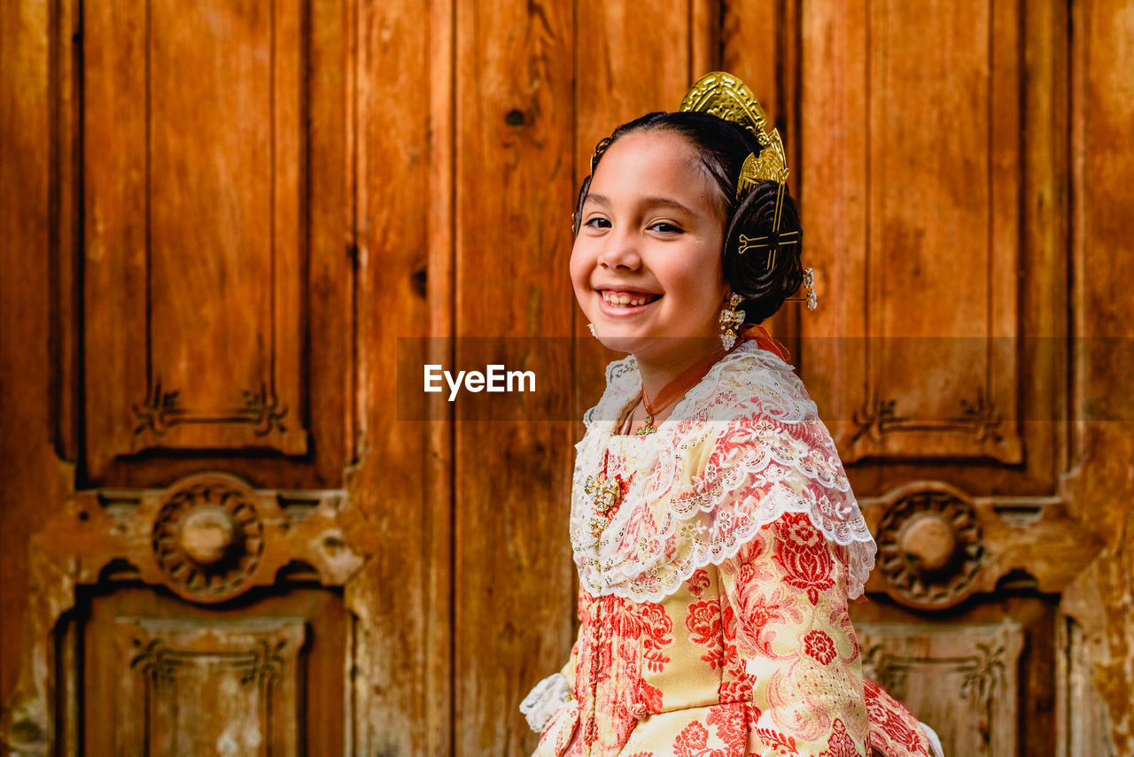 Portrait of smiling girl