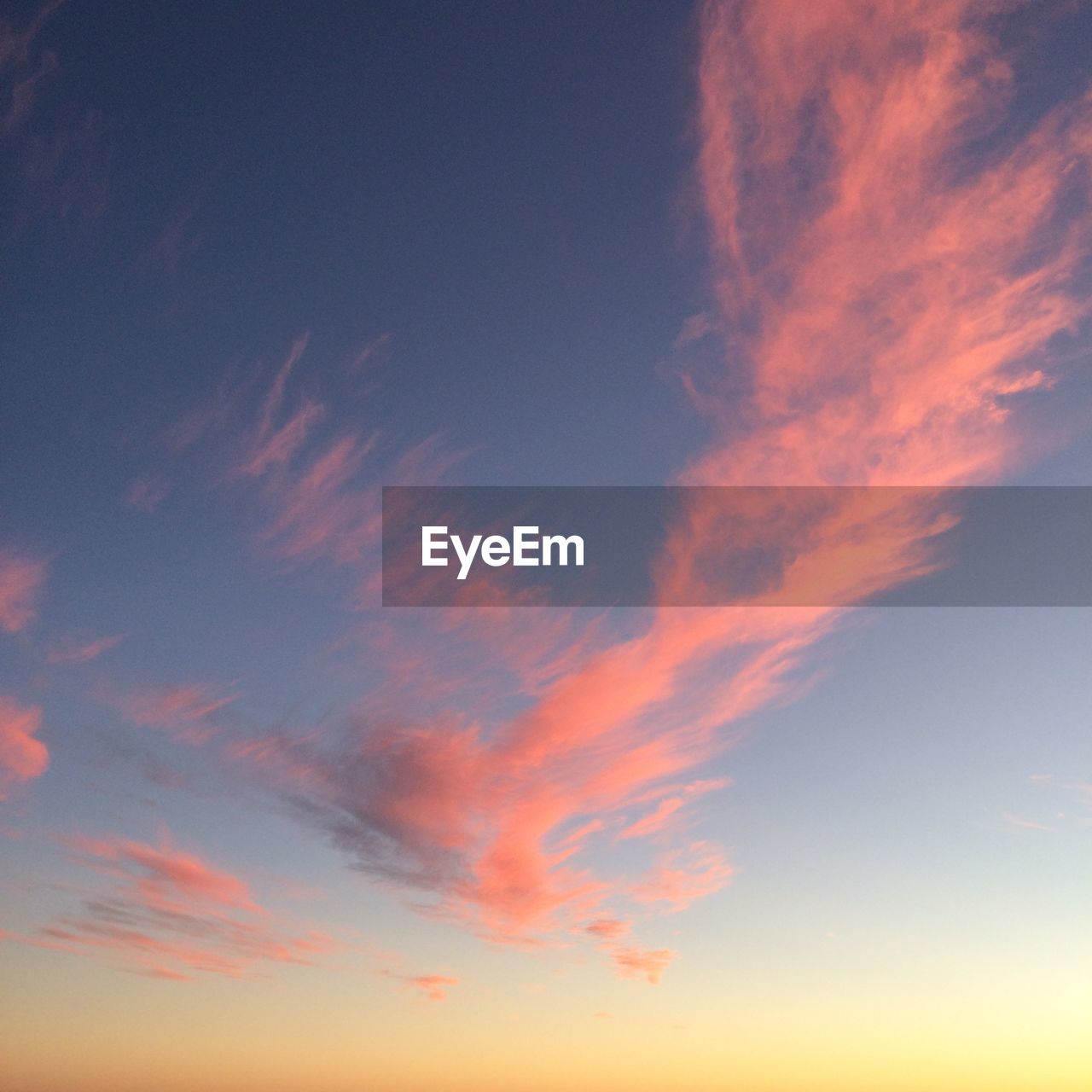 LOW ANGLE VIEW OF CLOUDY SKY DURING SUNSET