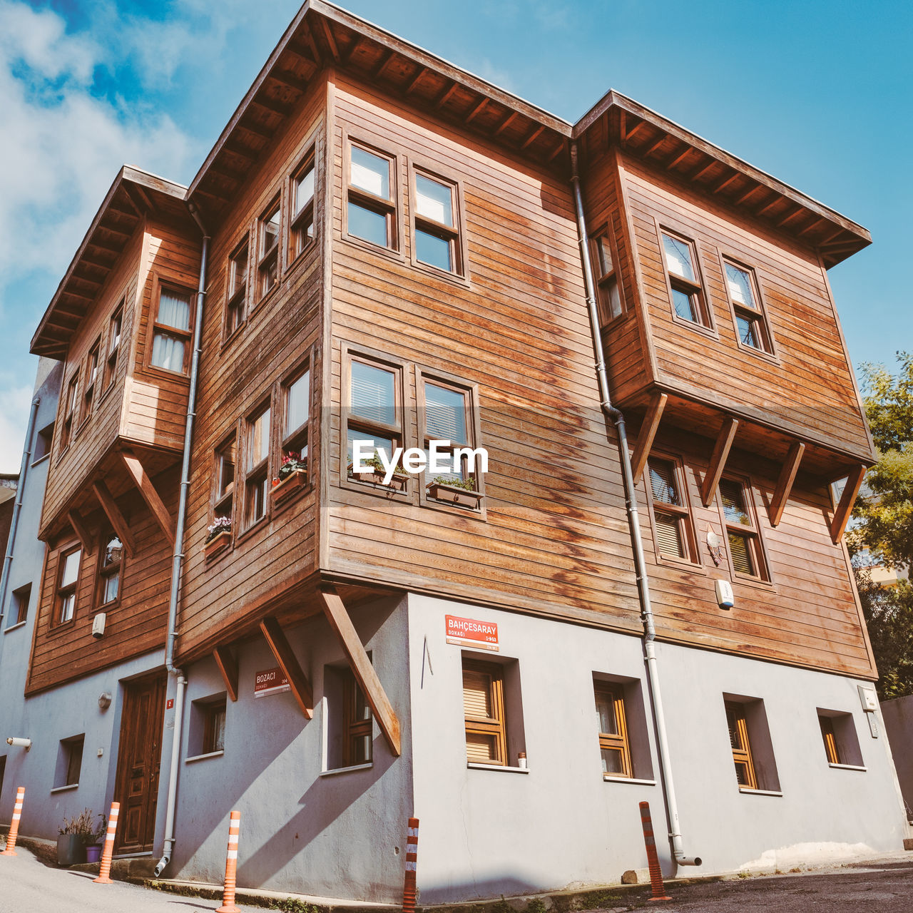 LOW ANGLE VIEW OF RESIDENTIAL BUILDING