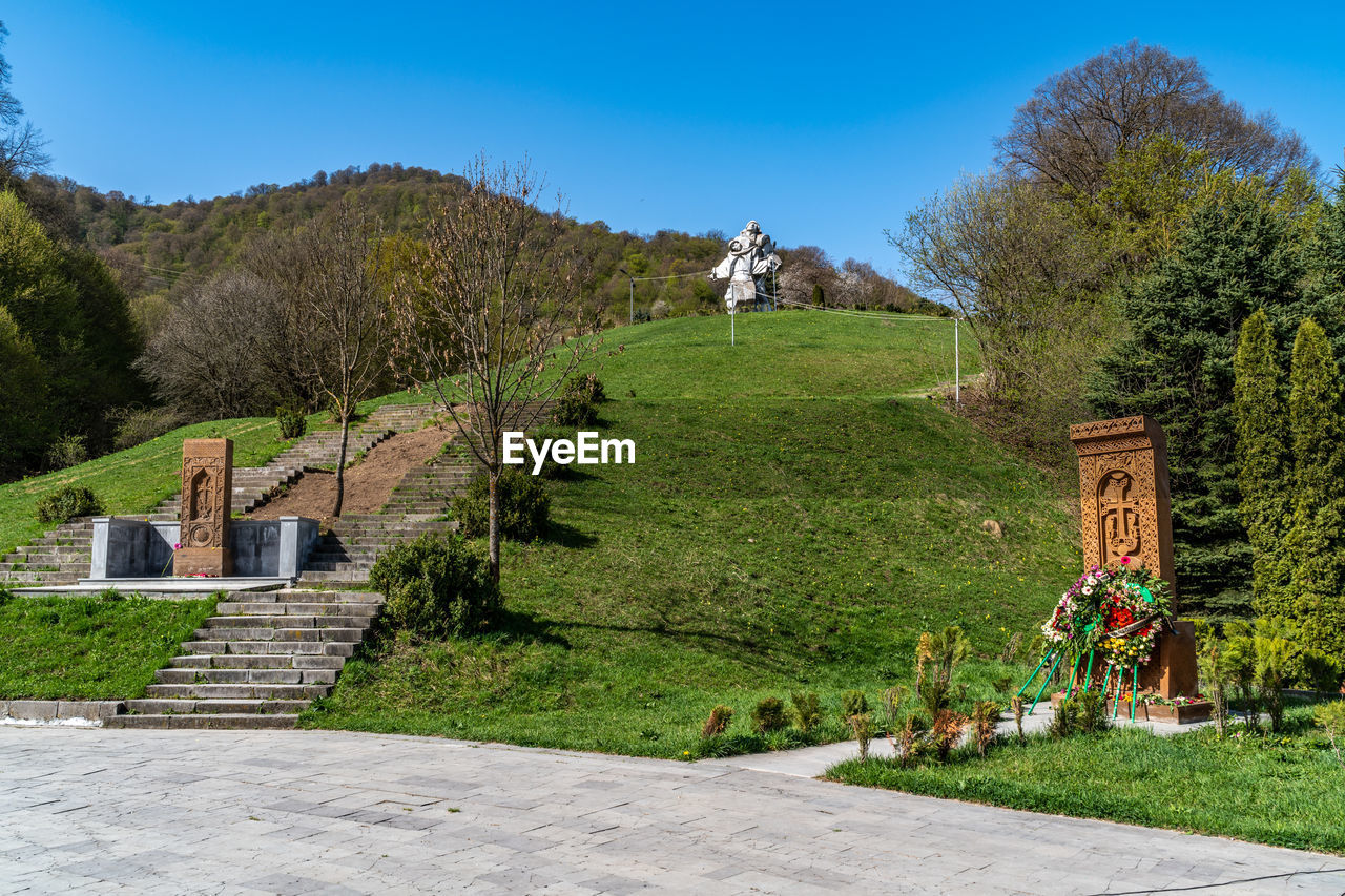 Dilijan, armenia - april 25, 2022 - the great patriotic war sculpture in dilijan, armenia