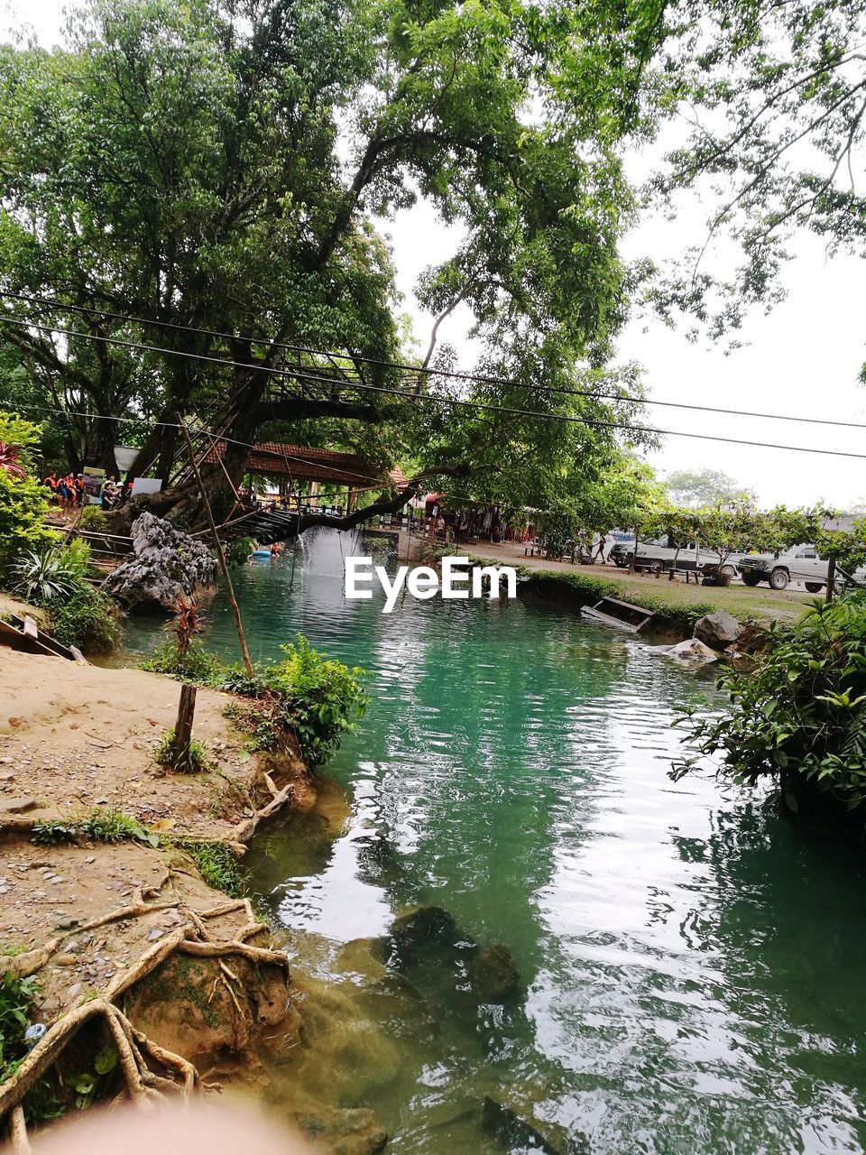 SCENIC VIEW OF RIVER AGAINST SKY