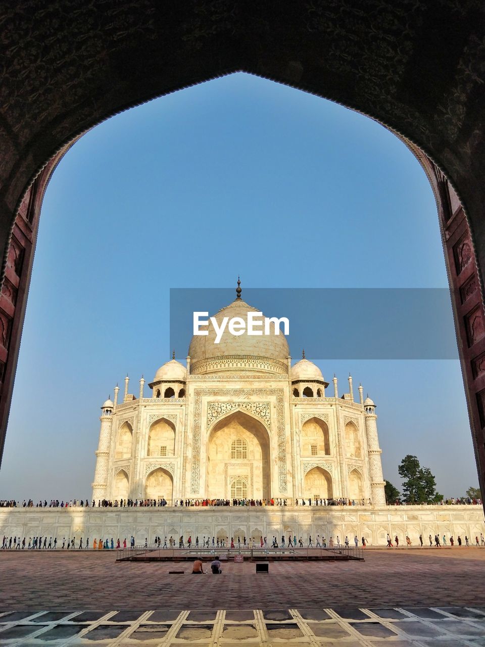 Magnificent taj mahal 