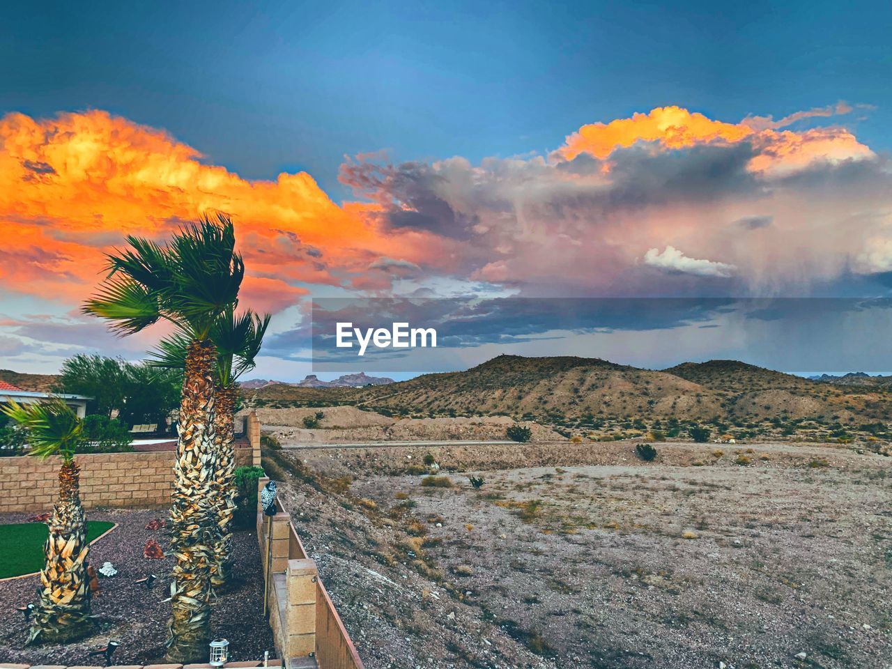 PANORAMIC VIEW OF LANDSCAPE AGAINST SKY DURING SUNSET