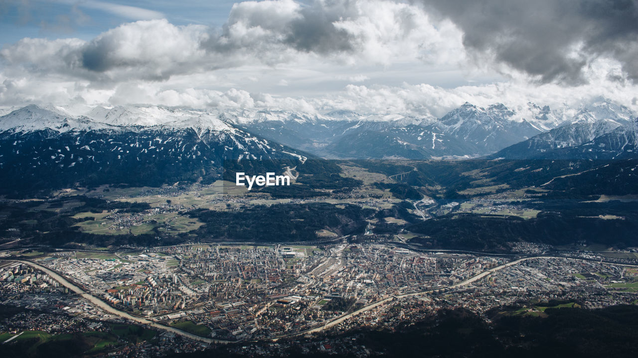 AERIAL VIEW OF CITYSCAPE