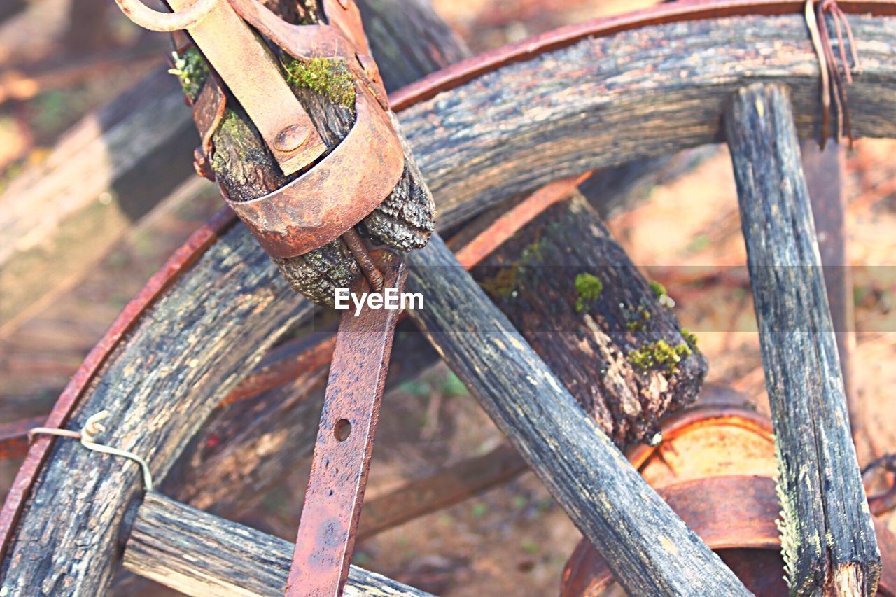 CLOSE-UP OF BICYCLE ON TIRE TRACK