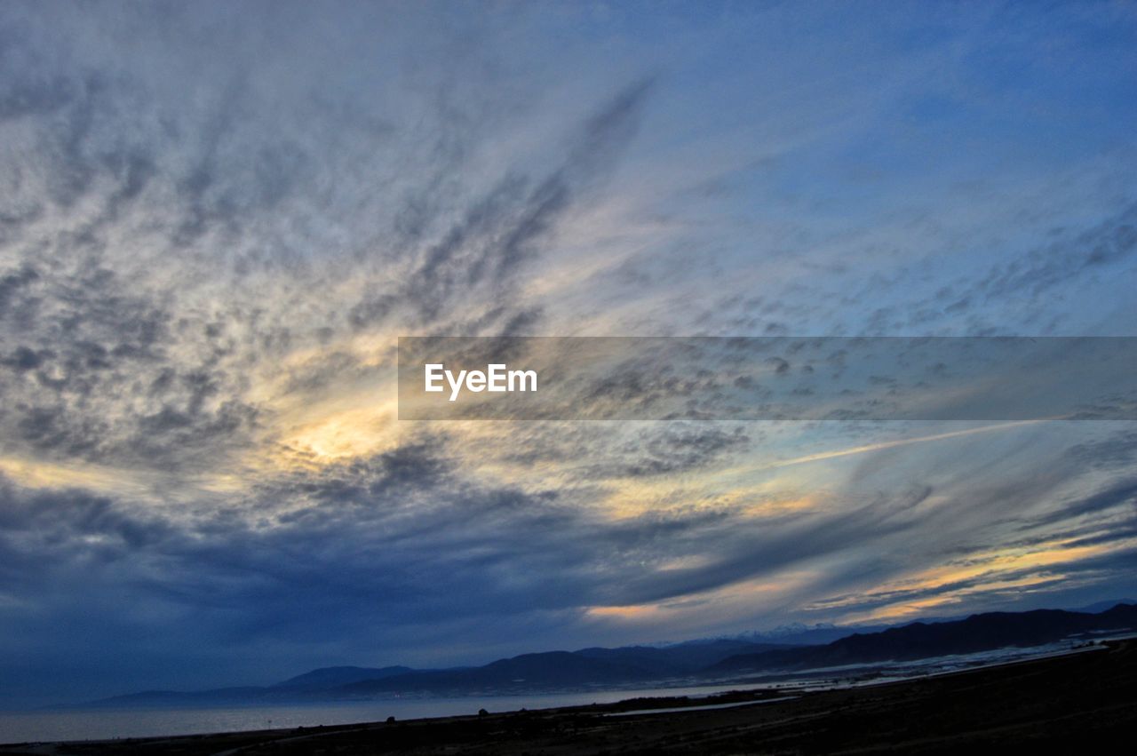 SCENIC VIEW OF SUNSET SKY