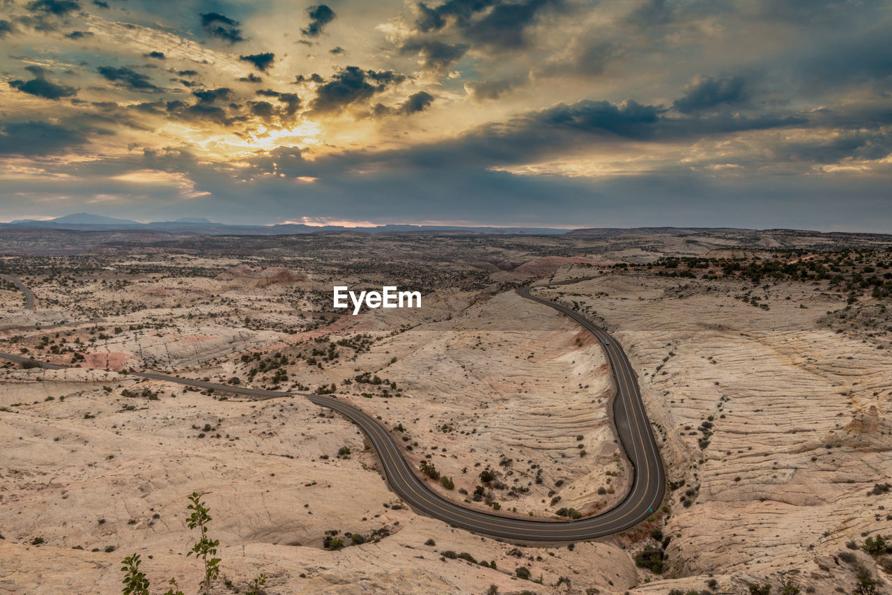 AERIAL VIEW OF DESERT AGAINST SKY