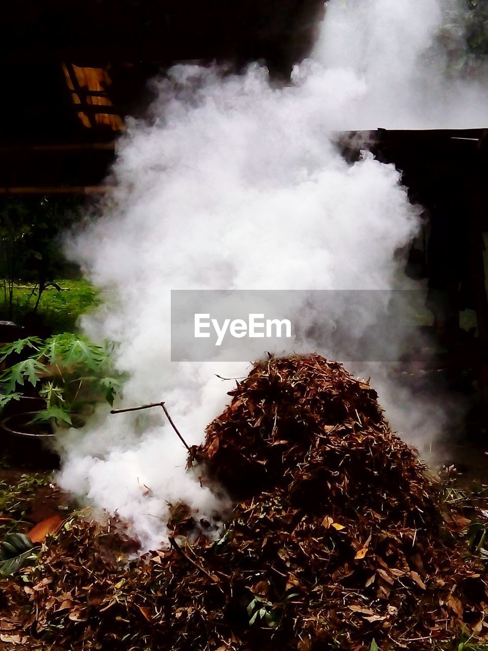 smoke - physical structure, outdoors, no people, nature, day, close-up