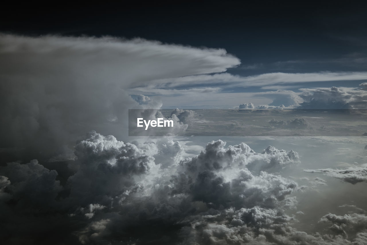 LOW ANGLE VIEW OF CLOUDSCAPE