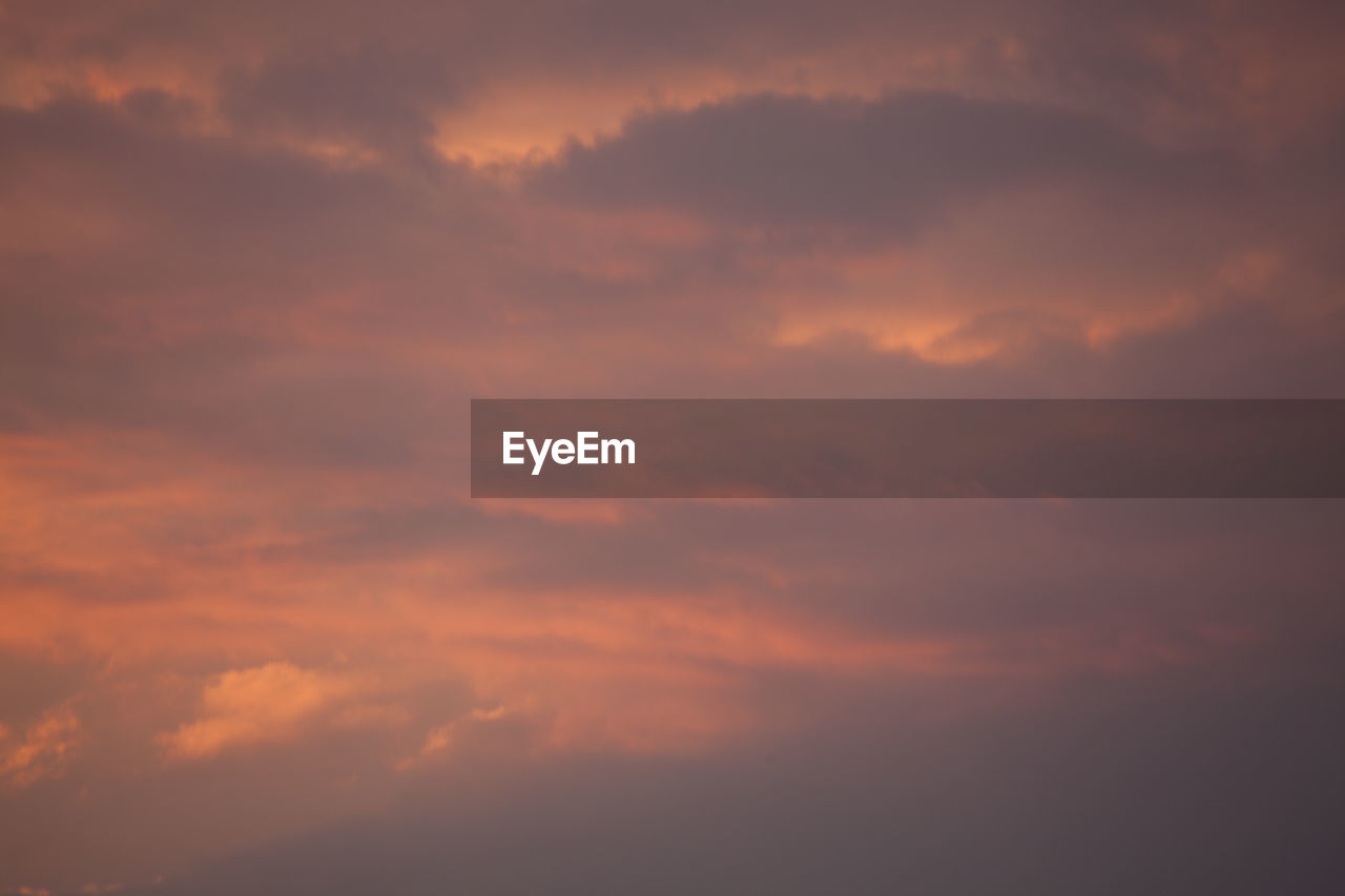 LOW ANGLE VIEW OF DRAMATIC SKY DURING SUNSET