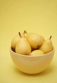 Close-up of fruits in bowl