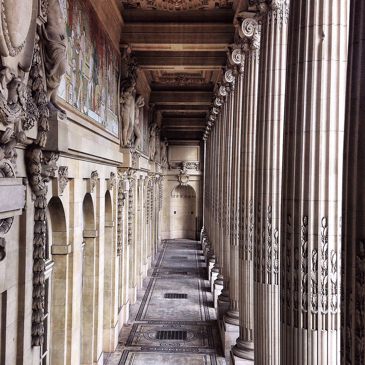 architecture, built structure, indoors, in a row, old, the way forward, corridor, architectural column, history, diminishing perspective, building, colonnade, door, building exterior, column, no people, repetition, day, the past, ceiling