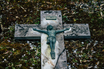 Statue of angel in cemetery