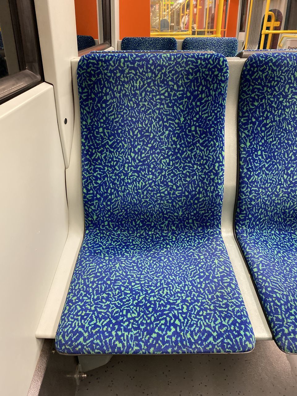 HIGH ANGLE VIEW OF EMPTY SEAT IN TRAIN