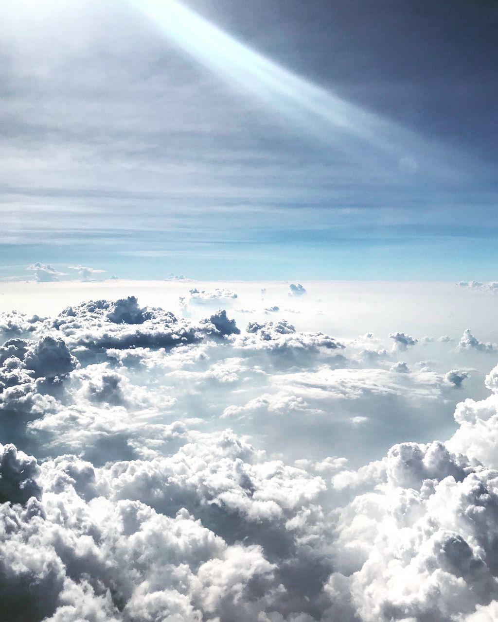 SCENIC VIEW OF CLOUDSCAPE