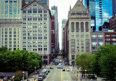 Traffic on city street