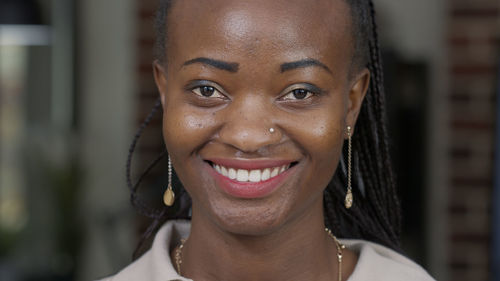 Close-up portrait of young woman