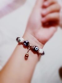 Close-up of woman hand