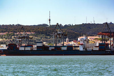 Cargo ship carrying container box for import and export business