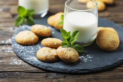 Close-up of cookies in plate on table