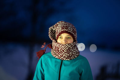Young woman wearing hat