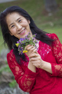 Portrait of a smiling young woman