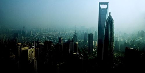 Smog in the city of shanghai 