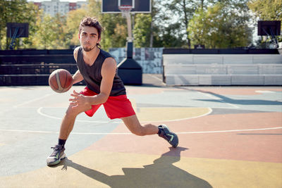 Man playing basketball