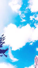 Low angle view of cloudy sky