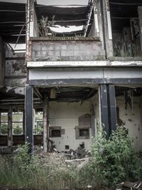 Abandoned building