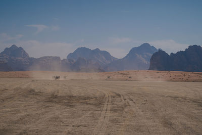 Off-road cars in the desert