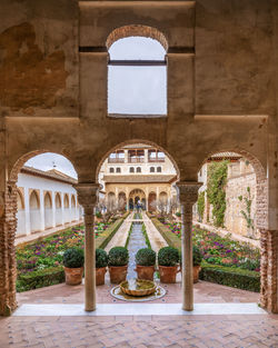 The alhambra palace in granada, andalusia, spain