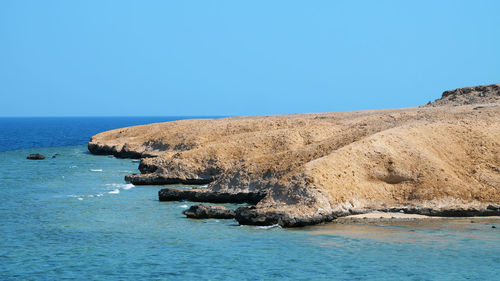 Summer, sea, beautiful seascape. mountains and the sea. the combination of the desert and the sea.