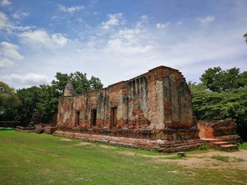 Old ruins against sky