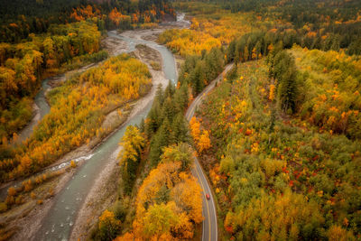 Aerial view of the mt. baker highway and the nooksack river. fall colors in the pacific northwest.
