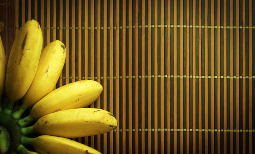 Close-up of bananas on place mat