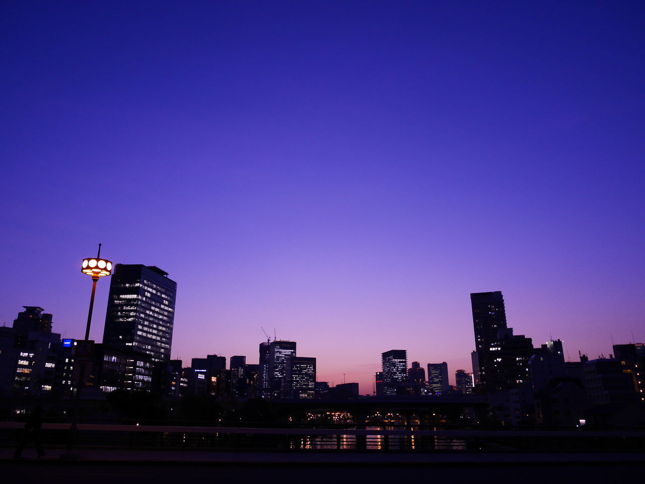 夜への途中