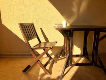 Empty chairs and tables at home